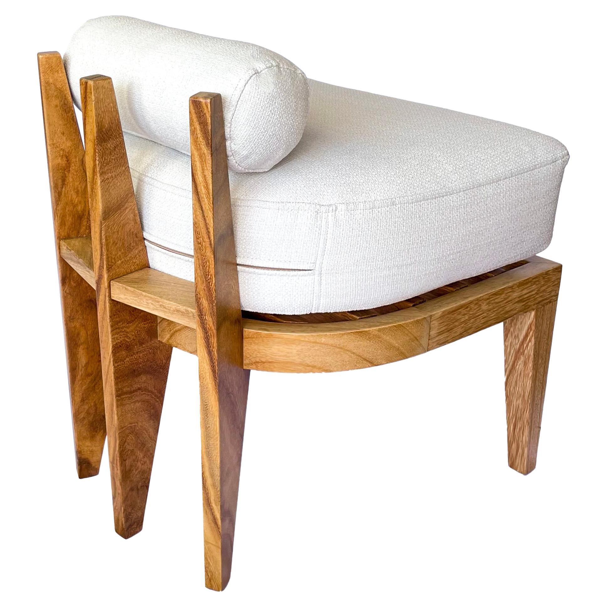 https://a.1stdibscdn.com/modern-wood-stool-by-pierre-sarkis-for-sale-picture-3/f_57312/f_269249921642266629549/f_26924992_1642266630297_bg_processed.jpg