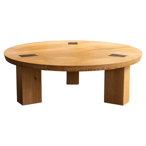 https://a.1stdibscdn.com/round-wood-and-bronze-table-in-white-oak-winston-coffee-table-by-alabama-sawye-for-sale/f_43982/f_271864821643753256927/f_27186482_1643753257821_bg_processed.jpg