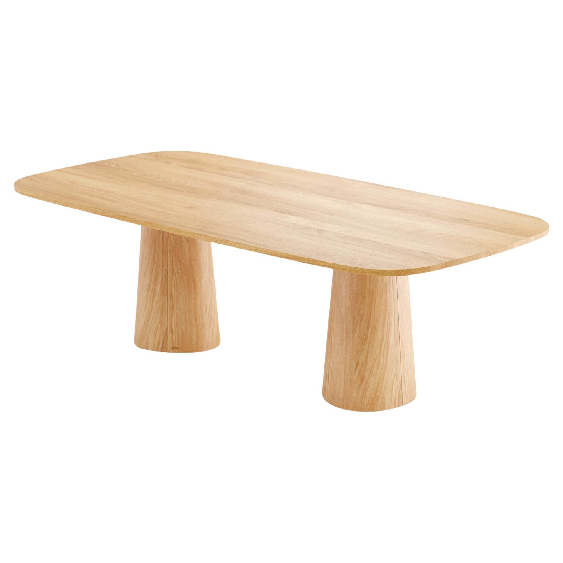 https://a.1stdibscdn.com/contemporary-dining-table-pov-464-solid-oak-or-walnut-240-for-sale/f_31233/f_274719221645444377092/f_27471922_1645444377504_bg_processed.jpg
