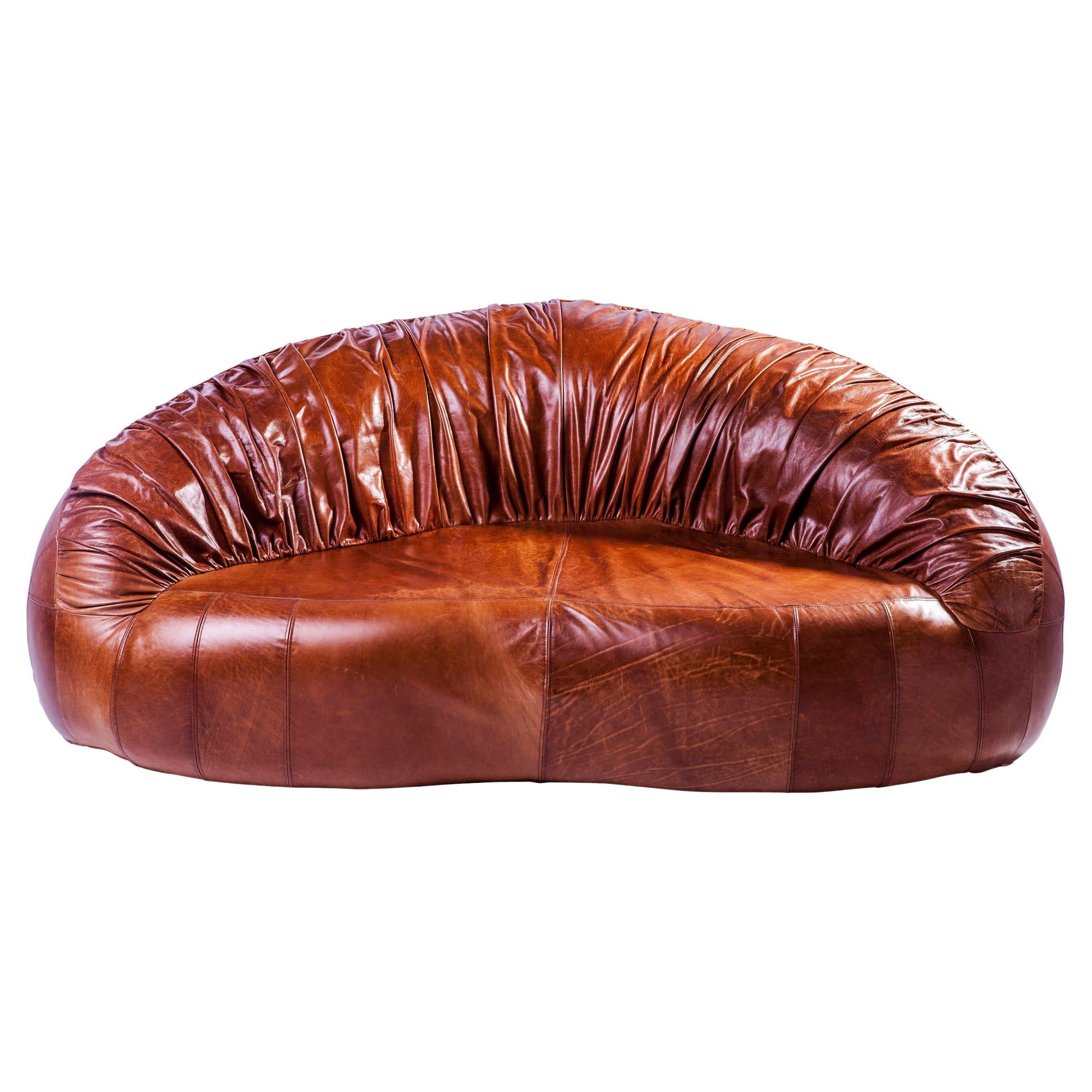 https://a.1stdibscdn.com/pangolin-sofa-by-egg-designs-for-sale/f_12192/f_345785521685730364698/f_27475852_1645461140299_bg_processed.jpg
