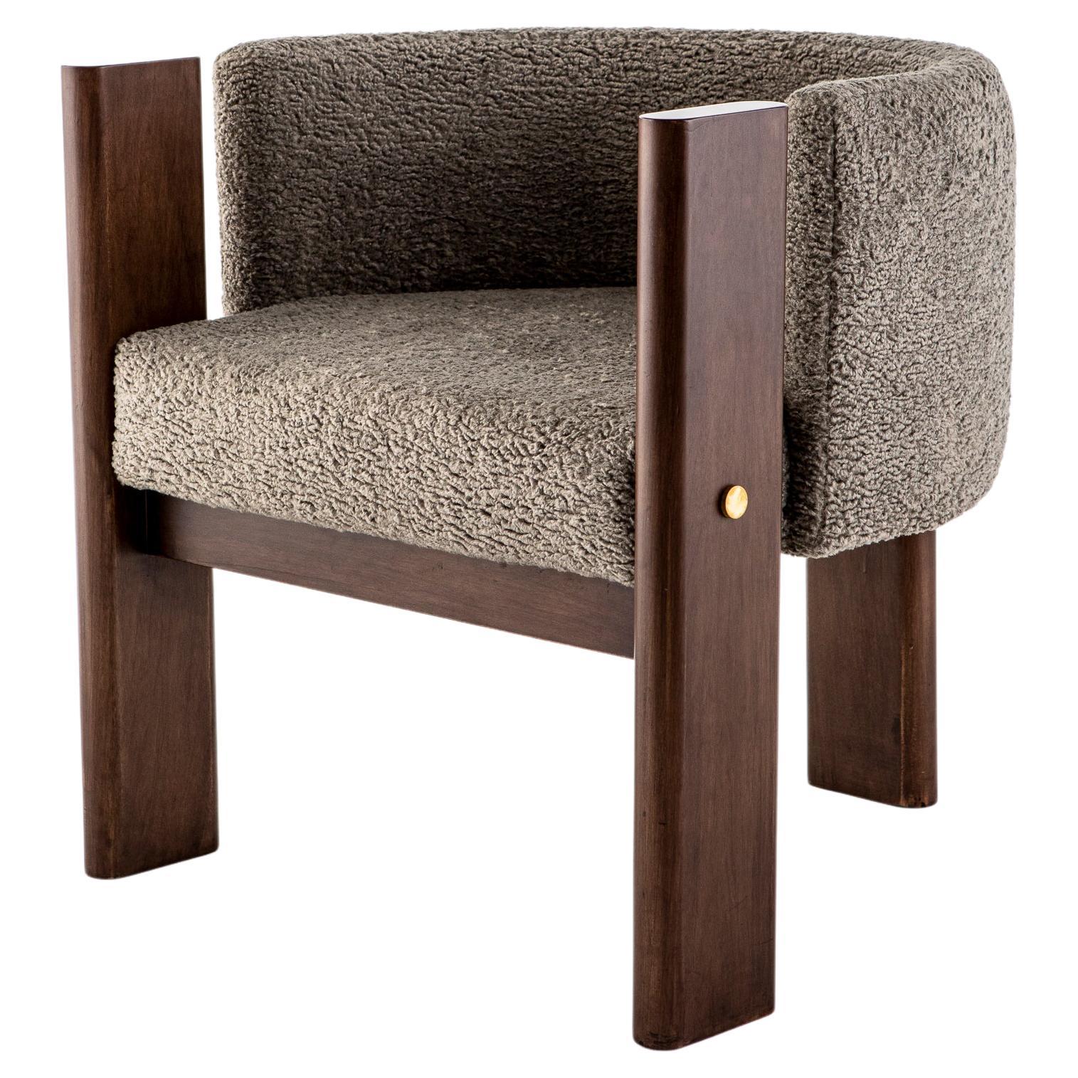 https://a.1stdibscdn.com/malta-boucle-dining-chair-by-egg-designs-for-sale/f_12192/f_345793921685732340892/f_27580442_1646161145237_bg_processed.jpg