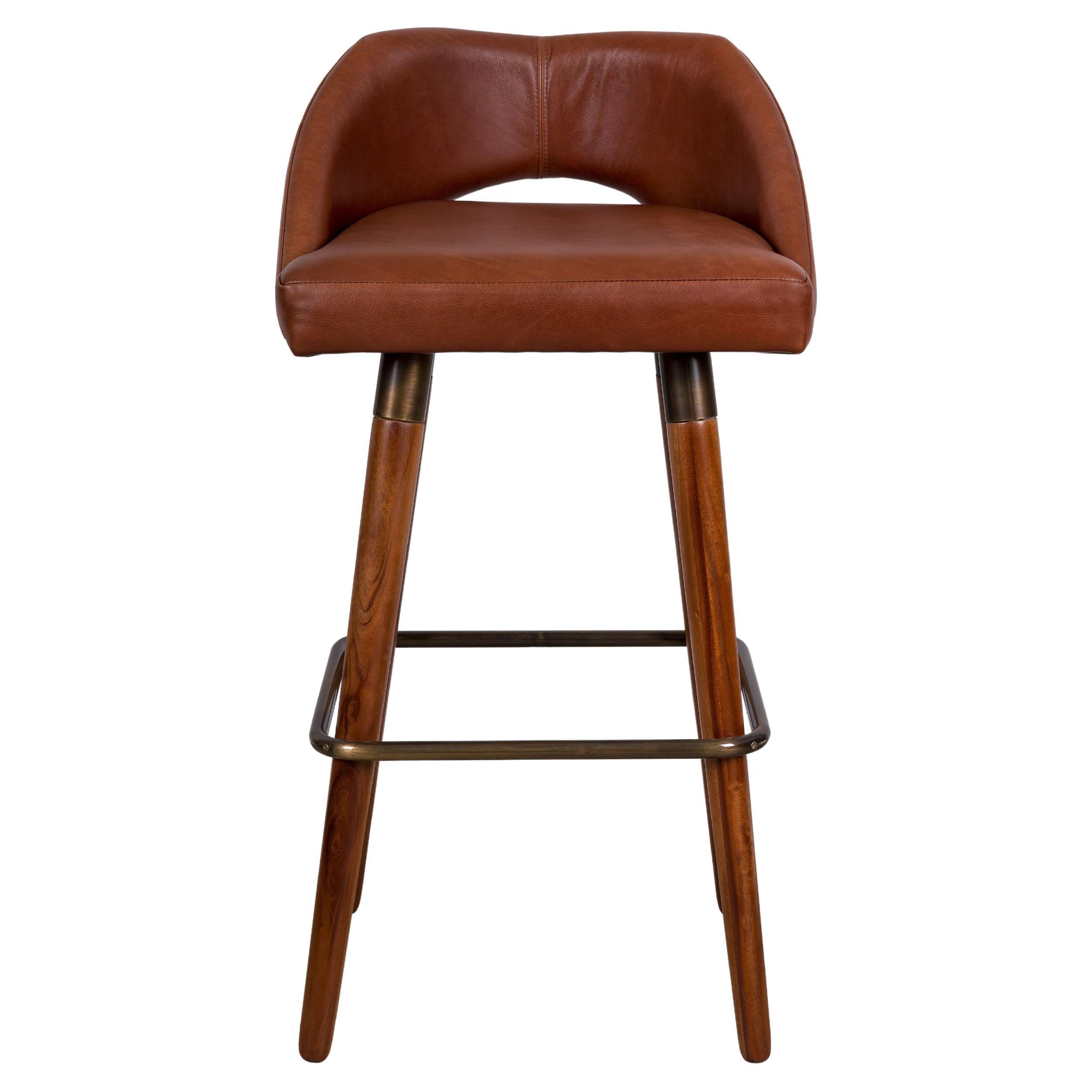 https://a.1stdibscdn.com/plantation-bar-stool-by-egg-designs-for-sale/f_12192/f_345676121685663599023/f_27581872_1646165897262_bg_processed.jpg