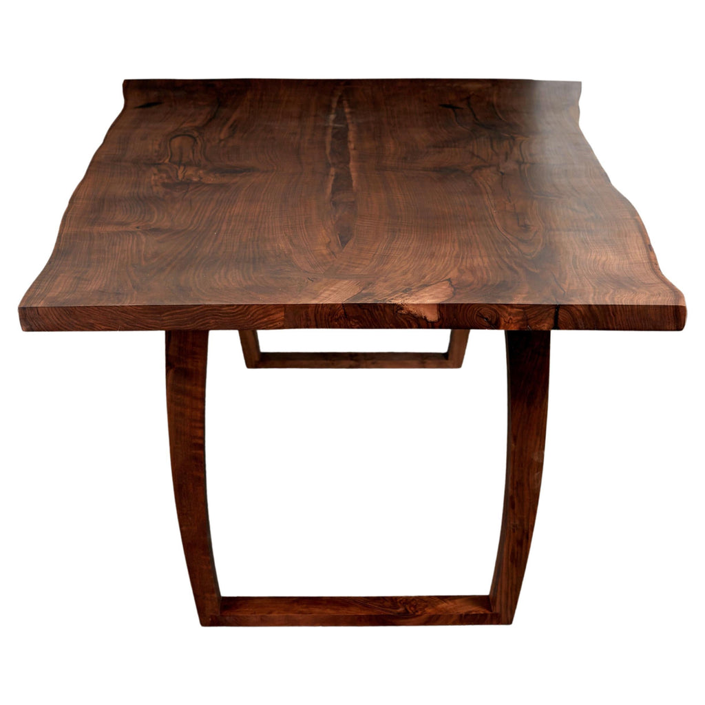 https://a.1stdibscdn.com/book-matched-rippled-english-walnut-table-for-sale/f_28993/f_276254721646405765224/f_27625472_1646405766121_bg_processed.jpg