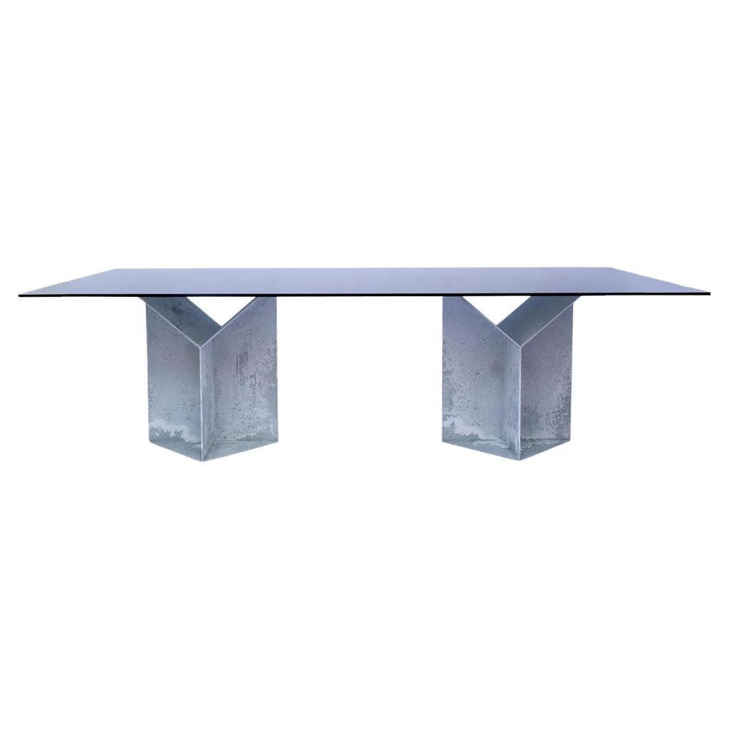 https://a.1stdibscdn.com/pinac-dining-table-by-oeuffice-for-sale/f_12192/f_332091221678366033288/f_28049622_1648819599748_bg_processed.jpg