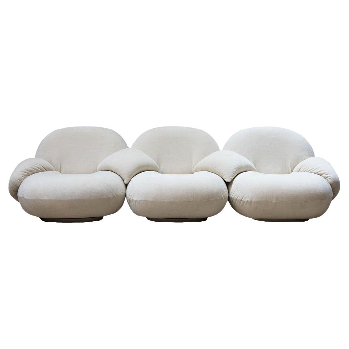 https://a.1stdibscdn.com/gubi-2-seater-pacha-sofa-with-armrests-designed-by-pierre-paulin-for-sale-picture-2/f_44652/f_281308521649282546704/f_28130722_1649281693627_bg_processed.jpg