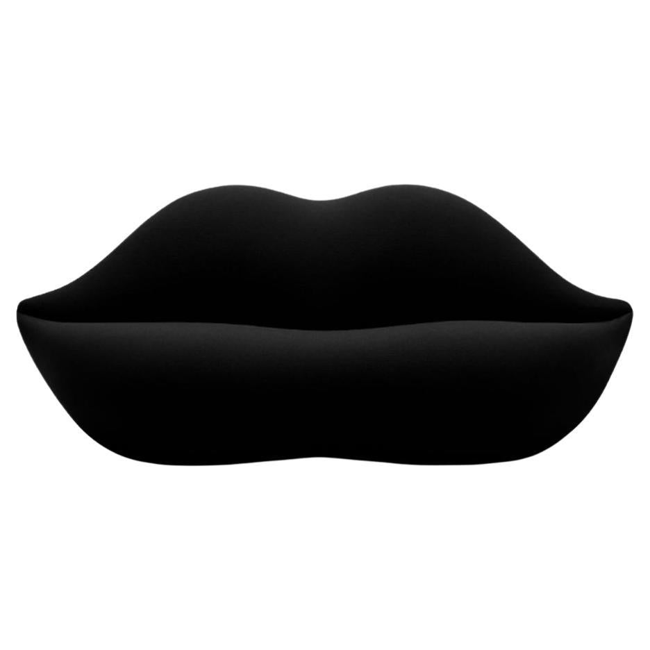 https://a.1stdibscdn.com/gufram-bocca-lip-shaped-sofa-black-by-studio-65-for-sale/f_10794/f_285462721651832780975/f_28546272_1651832781186_bg_processed.jpg