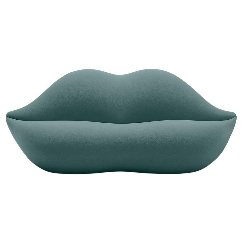 https://a.1stdibscdn.com/gufram-bocca-lip-shaped-sofa-artic-by-studio-65-for-sale/f_10794/f_285639721651892725106/f_28563972_1651892725435_bg_processed.jpg