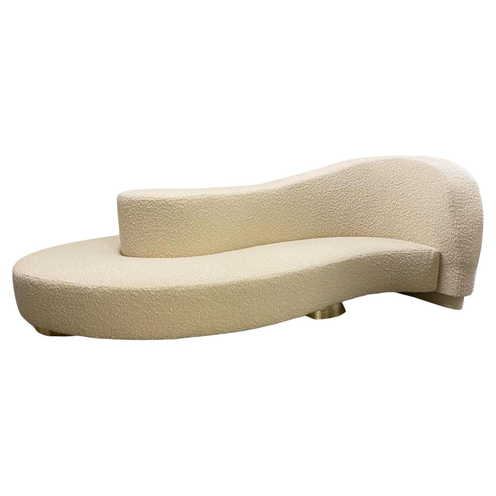 https://a.1stdibscdn.com/contemporary-wave-curved-borne-sofa-in-white-boucle-fabric-italy-for-sale/f_22653/f_288098421653483674756/f_28809842_1653483675327_bg_processed.jpg