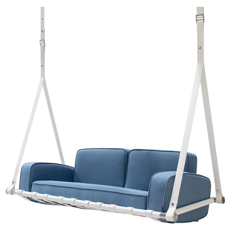 https://a.1stdibscdn.com/contemporary-outdoor-hanging-sofa-white-lacquered-weatherproof-fabric-blue-for-sale/f_56702/f_293258921656405546753/f_29325892_1656405546984_bg_processed.jpg