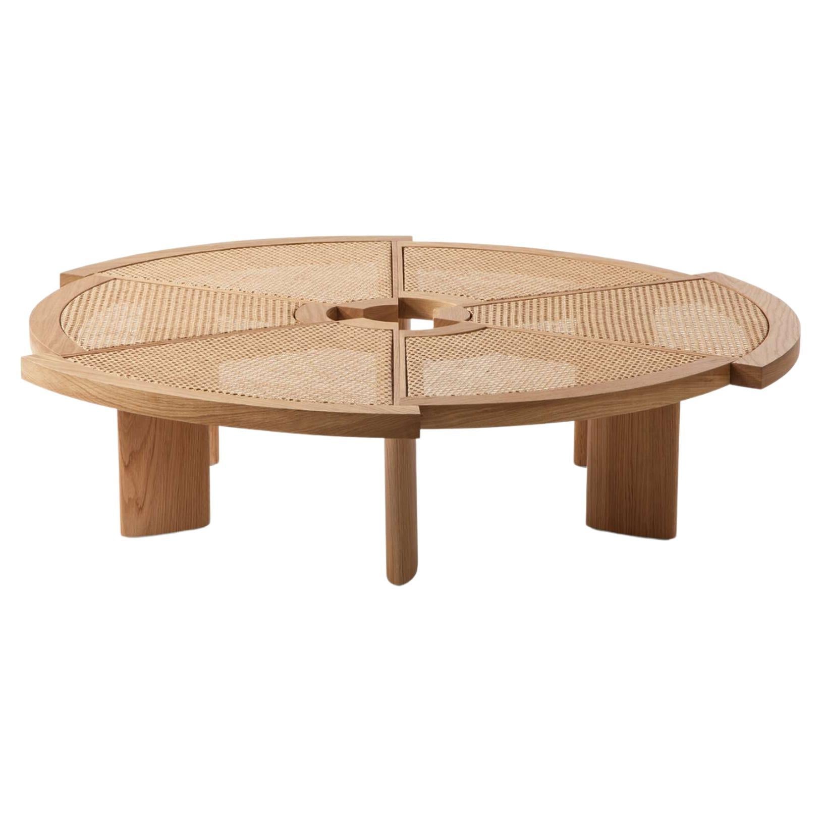 https://a.1stdibscdn.com/charlotte-perriand-rio-coffee-table-in-cane-by-cassina-for-sale/f_15912/f_293455921656490328343/f_29345592_1656490328682_bg_processed.jpg