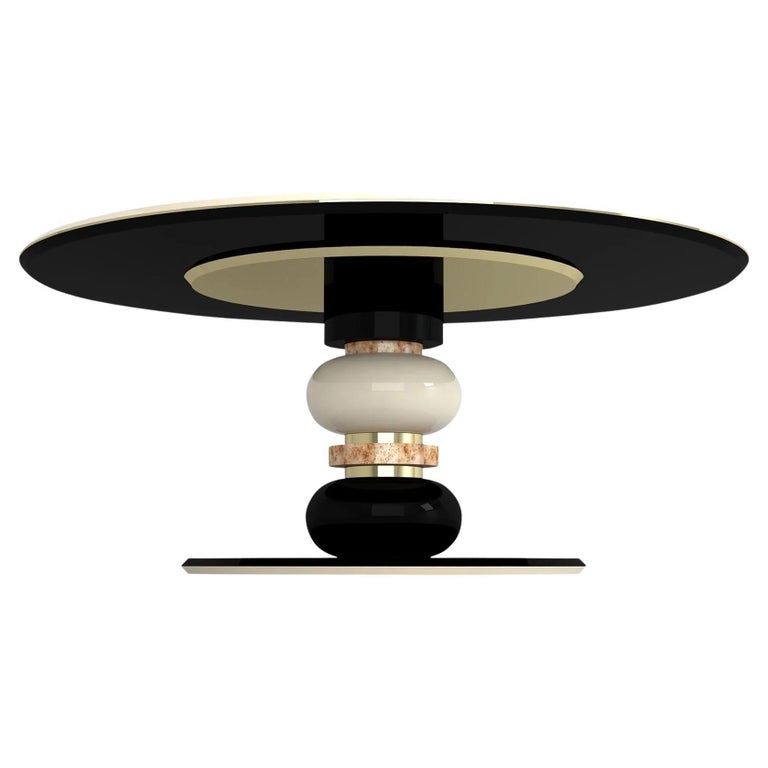 https://a.1stdibscdn.com/art-deco-style-dining-table-in-high-gloss-french-lacquer-for-sale-picture-2/f_27693/f_294130321664405910618/f_29413032_1664405910929_bg_processed.jpg?width=768