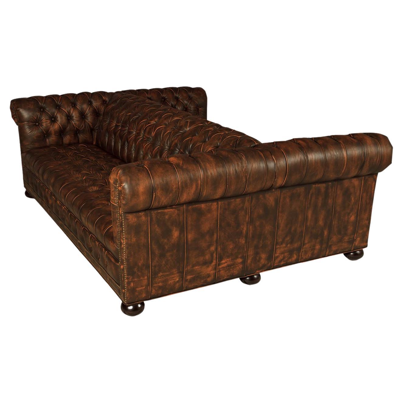 https://a.1stdibscdn.com/double-sided-chesterfield-sofa-for-sale/f_8038/f_294407321657030905018/f_29440732_1657030905410_bg_processed.jpg