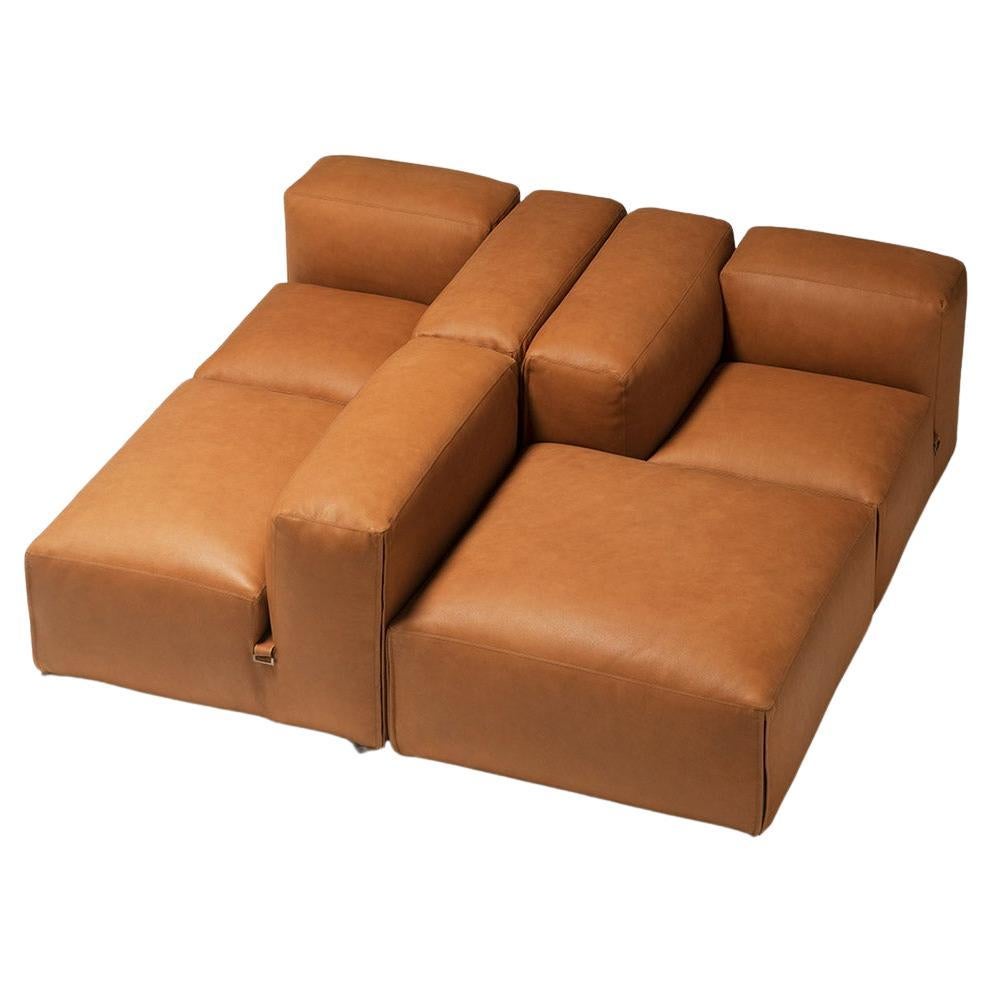 https://a.1stdibscdn.com/customizable-tacchini-le-mura-modular-sofa-designed-by-mario-bellini-for-sale/f_44652/f_294463121657053287899/f_29446312_1657053288081_bg_processed.jpg