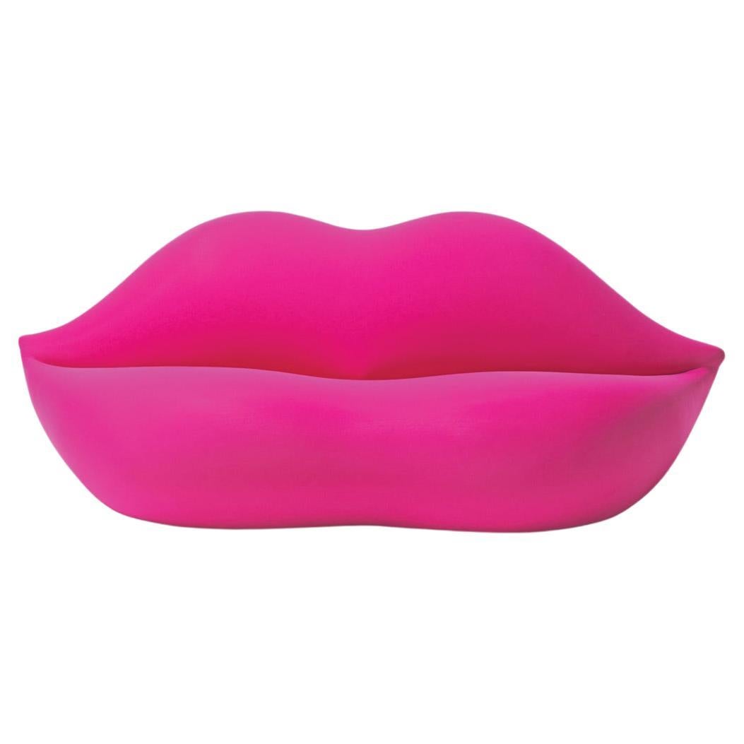 https://a.1stdibscdn.com/customizable-gufram-bocca-sofa-by-studio-65-for-sale/f_44652/f_296364121658188691055/f_29636412_1658188691279_bg_processed.jpg