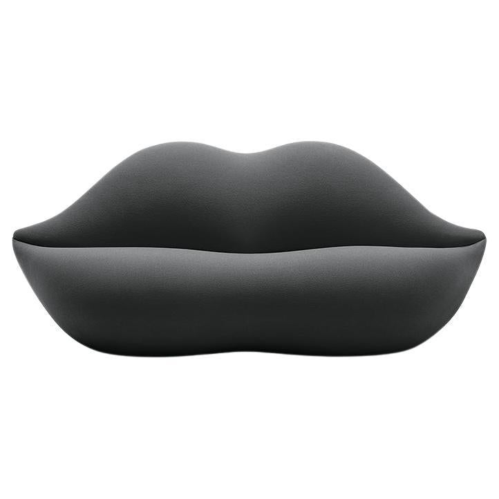 https://a.1stdibscdn.com/gufram-bocca-sofa-by-studio-65-for-sale-picture-2/f_44652/f_296365021658189581162/f_29636472_1658189457246_bg_processed.jpg