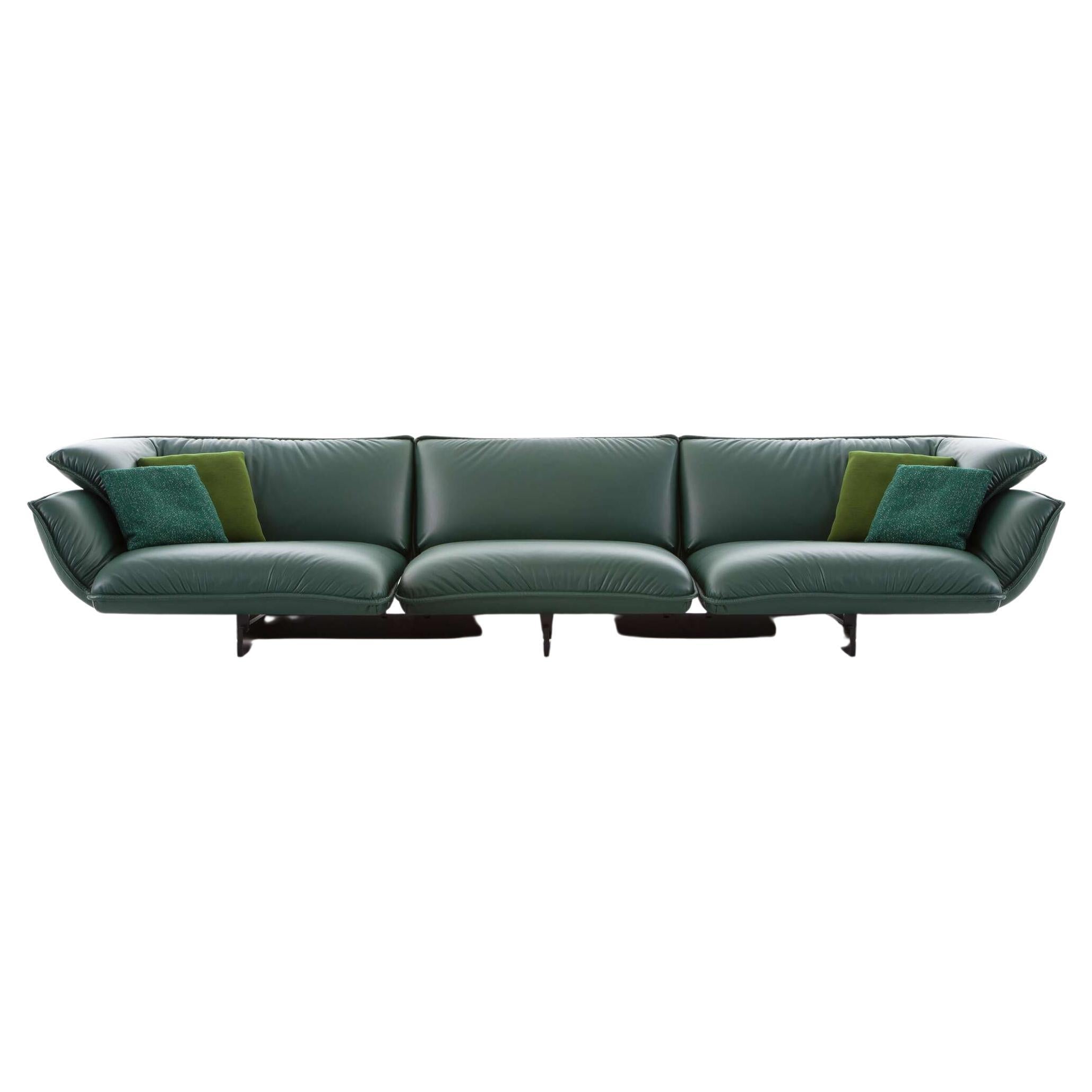 https://a.1stdibscdn.com/patricia-urquiola-beam-sofa-for-cassina-italy-2022-for-sale-picture-2/f_15912/f_296918621658499591679/f_29691862_1658499592069_bg_processed.jpg
