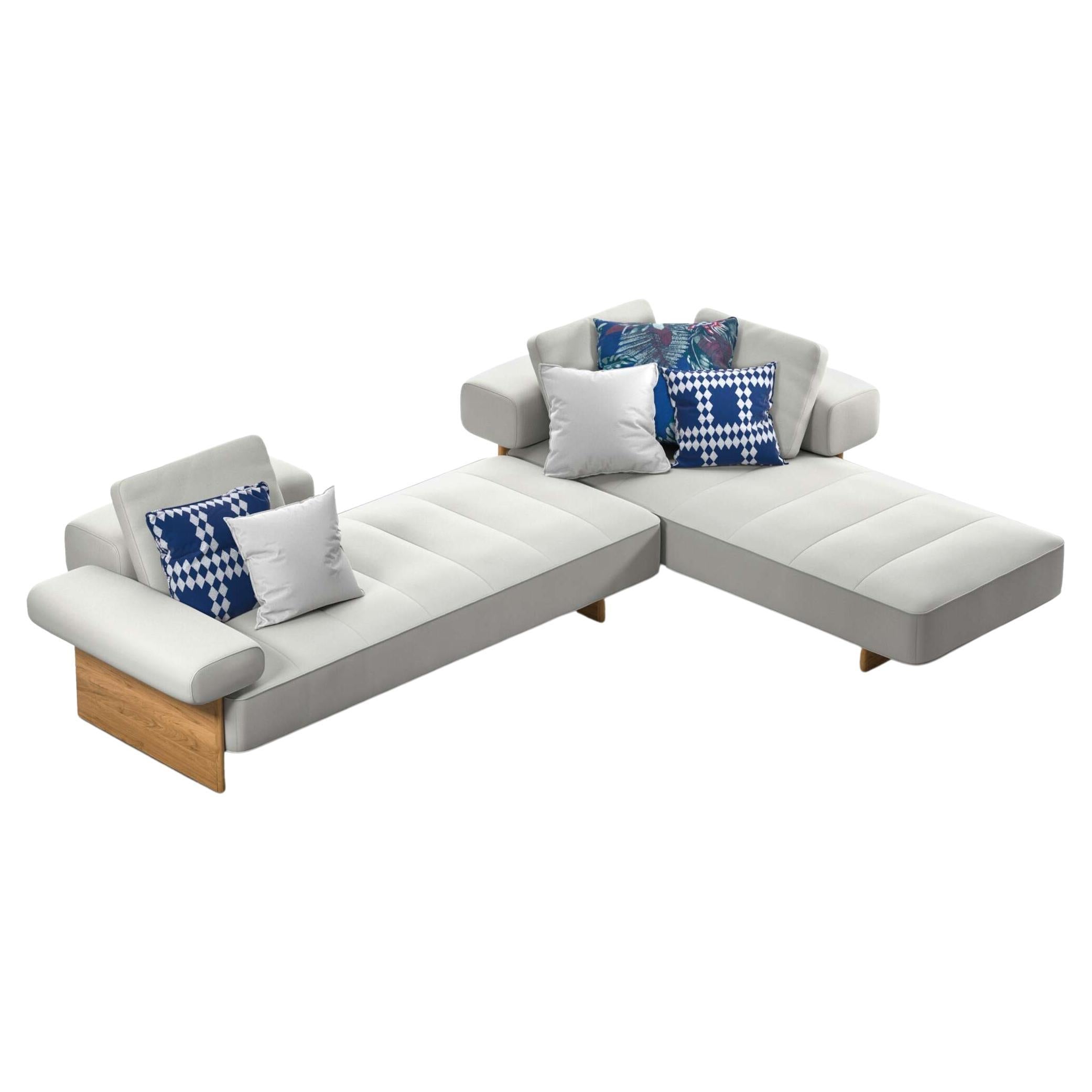 https://a.1stdibscdn.com/rodolfo-dordoni-sail-out-outdoor-sofa-for-cassina-in-white-purple-or-blue-for-sale/f_15912/f_297801821659101998235/f_29780182_1659101998720_bg_processed.jpg