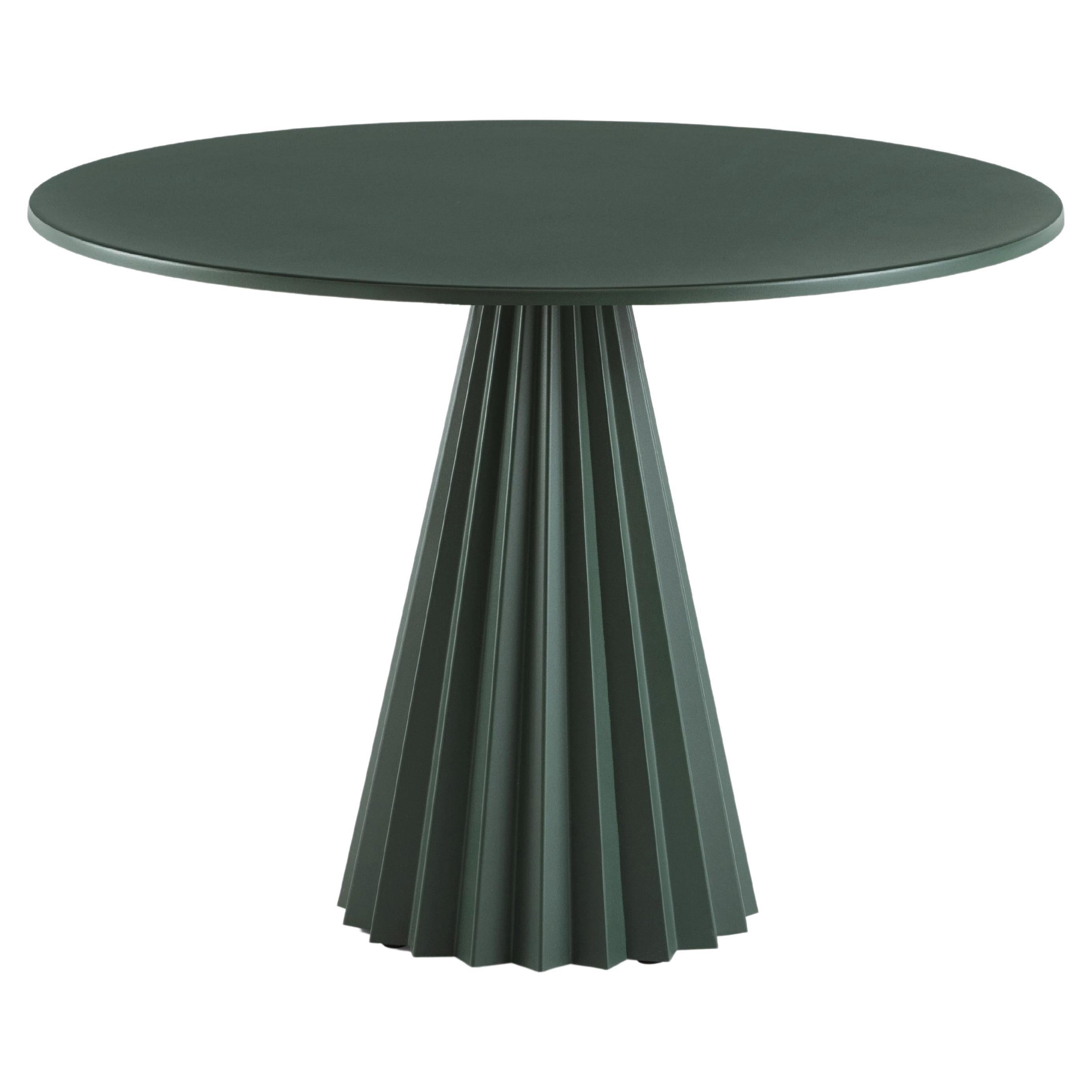 https://a.1stdibscdn.com/contemporary-outdoor-metal-table-ft-pleated-base-for-sale/f_27693/f_301161421661304451811/f_30116142_1661304452747_bg_processed.jpg