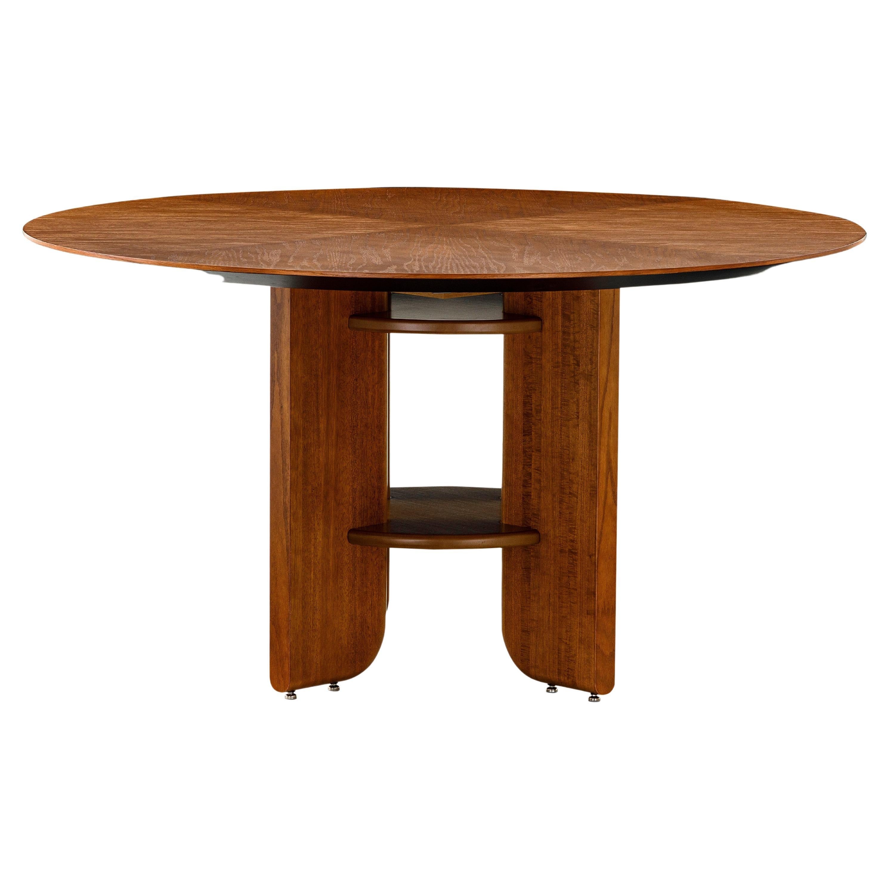 https://a.1stdibscdn.com/moon-55-round-dining-table-with-oak-veneered-top-and-wood-legs-for-sale/f_52822/f_301863821661795891428/f_30186382_1661795892384_bg_processed.jpg