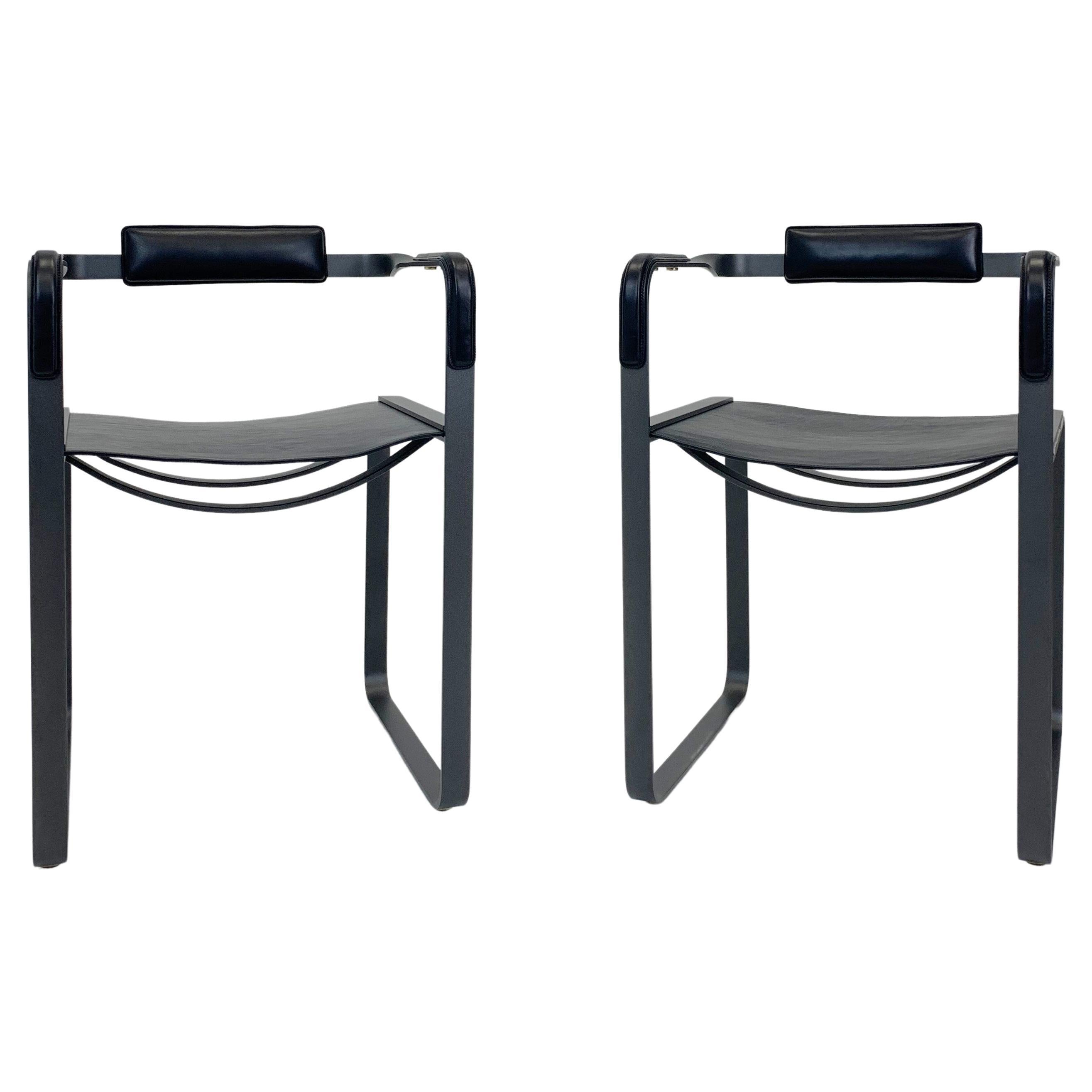 https://a.1stdibscdn.com/set-of-2-armchair-nuit-noire-steel-black-leather-contemporary-style-auction-for-sale/f_40561/f_302799921662381867121/f_30279992_1662381867867_bg_processed.jpg