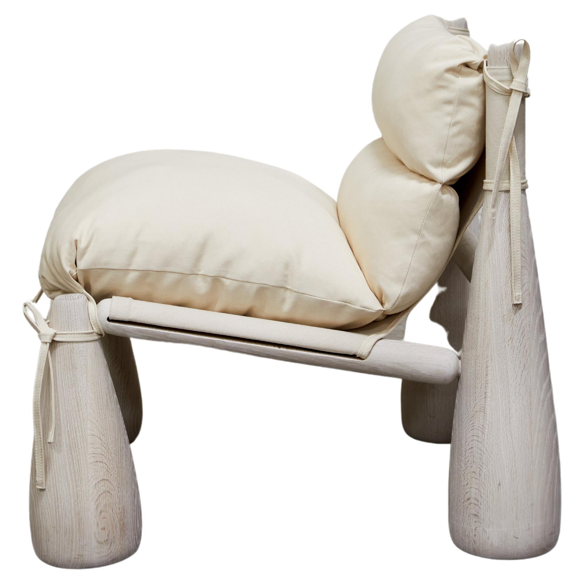 https://a.1stdibscdn.com/contemporary-upholstered-bell-chair-for-sale/f_72712/f_303345921662599112501/f_30334592_1662599113291_bg_processed.jpg