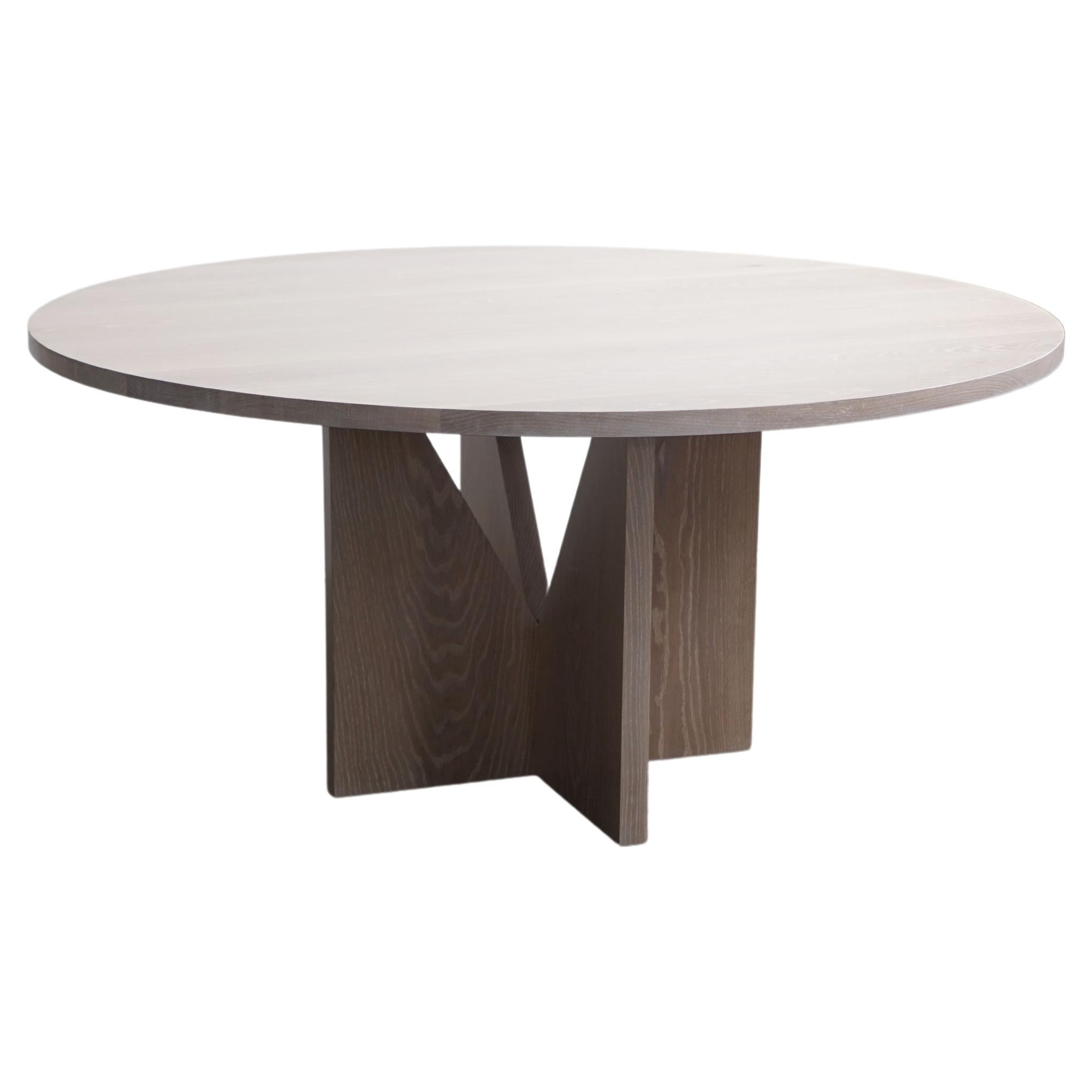 https://a.1stdibscdn.com/contemporary-round-dining-table-in-white-oak-wood-by-last-workshop-minimalist-for-sale/f_73622/f_308910821666058342955/f_30891082_1666058343419_bg_processed.jpg
