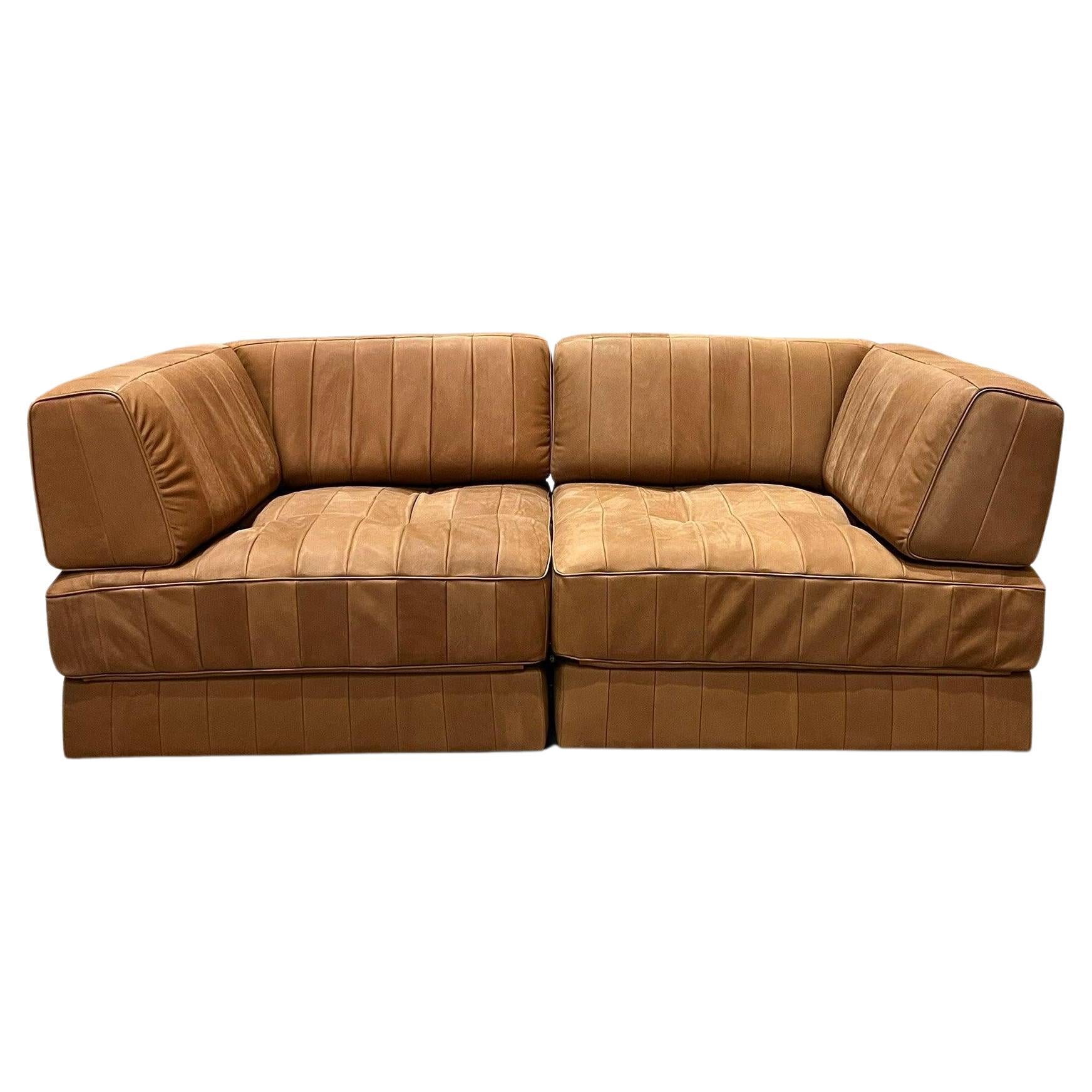 https://a.1stdibscdn.com/ds-88-sofa-by-de-sede-for-sale/f_9409/f_310251421666809093968/f_31025142_1666809094494_bg_processed.jpg