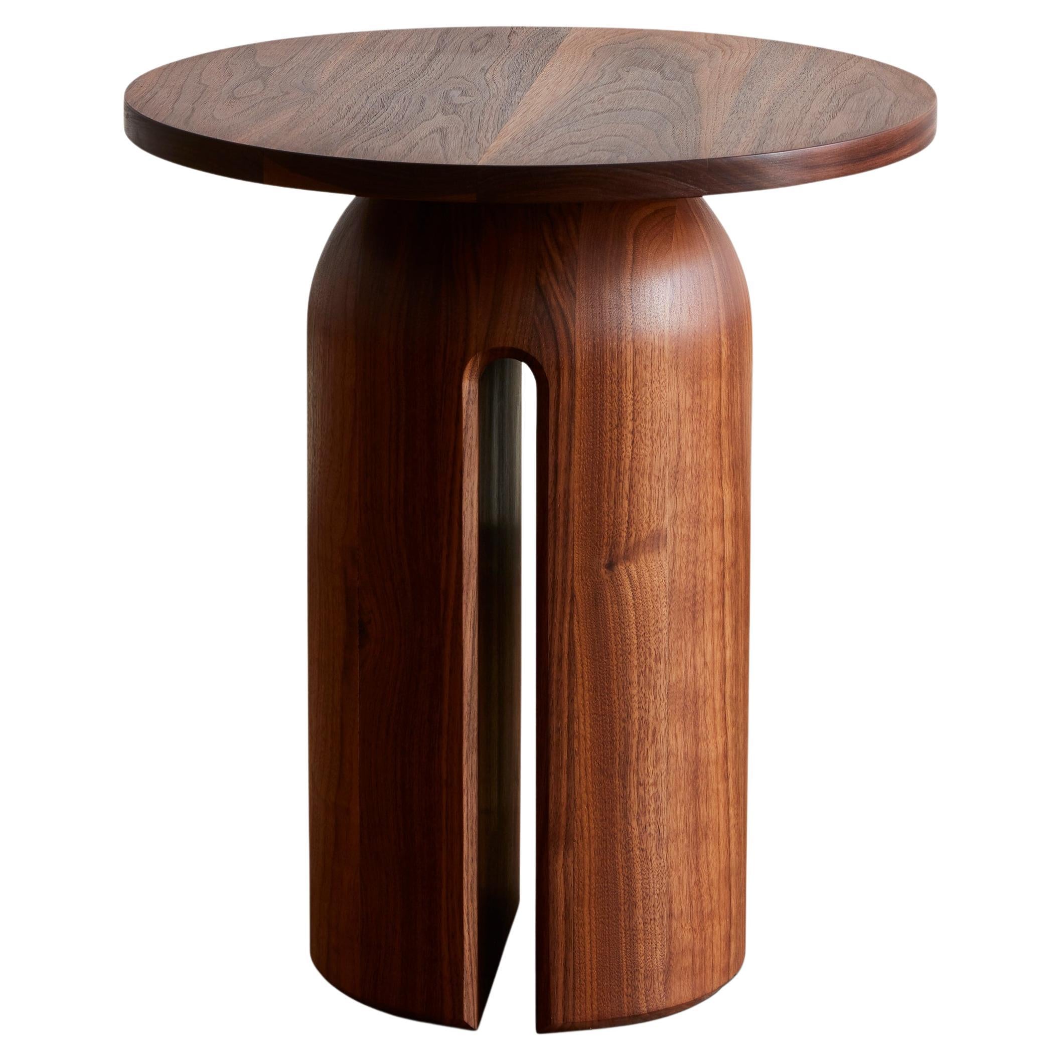 https://a.1stdibscdn.com/contemporary-oco-side-table-by-jorge-arturo-ibarra-in-solid-teak-for-luteca-for-sale/f_34063/f_313733921668788392055/f_31373392_1668788392691_bg_processed.jpg