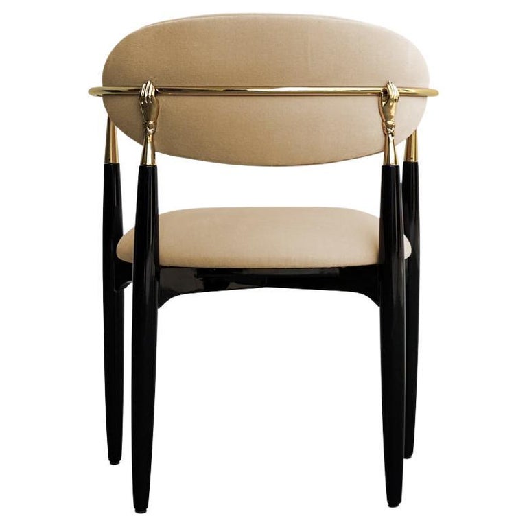 https://a.1stdibscdn.com/nahema-luxury-chair-for-sale/f_74772/f_313735021668788496314/f_31373502_1668788496515_bg_processed.jpg?width=768