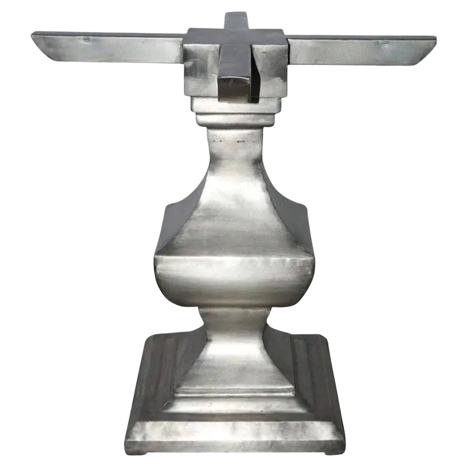 https://a.1stdibscdn.com/contemporary-nickel-plated-iron-pedestal-dining-table-base-for-sale/f_8334/f_315325621669843086370/f_31532562_1669843086911_bg_processed.jpg
