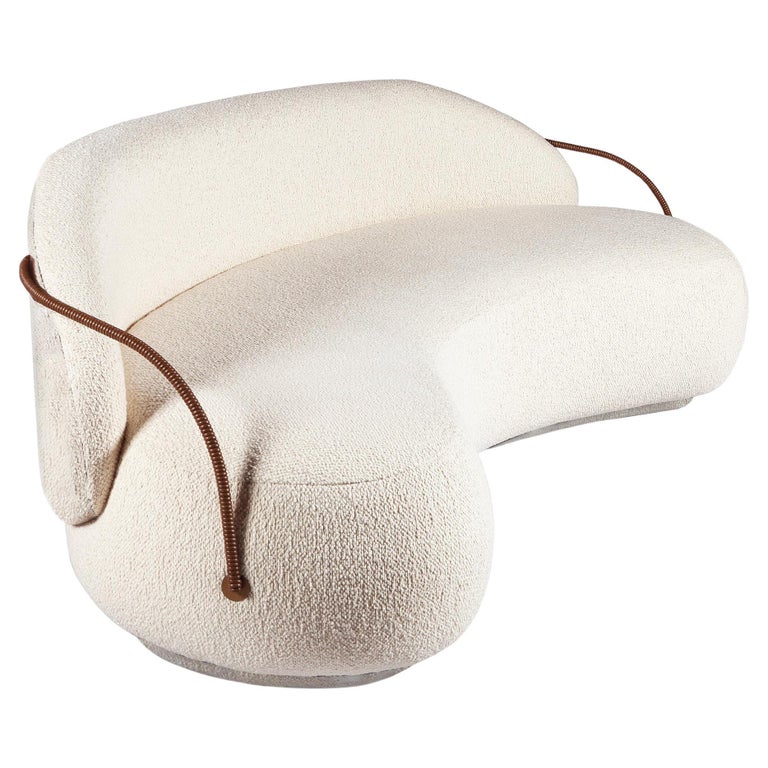 https://a.1stdibscdn.com/pietra-organic-couch-upholstered-in-boucle-fabric-and-leather-arms-22m-for-sale-picture-2/f_56842/f_397725521715967394622/f_31665212_1670614843343_bg_processed.jpg?width=768
