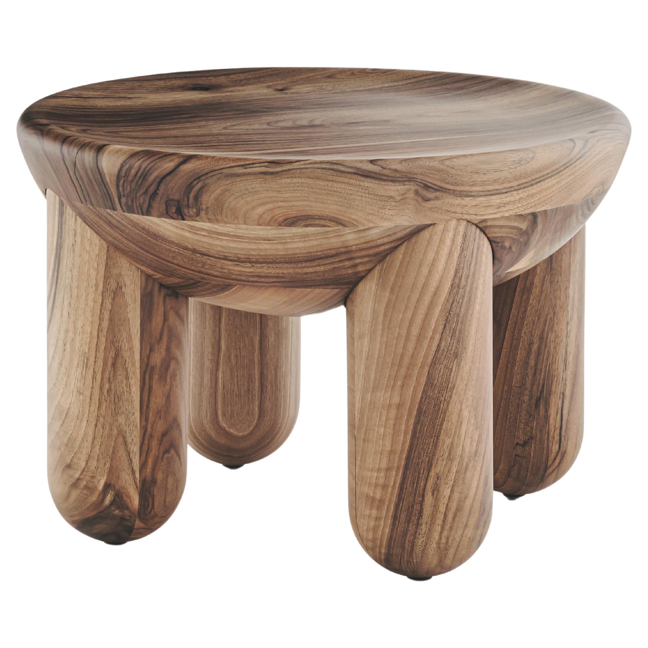 https://a.1stdibscdn.com/wooden-coffee-table-freyja-1-in-walnut-finish-by-noom-for-sale/f_42321/f_318402221671555706318/f_31840222_1671555707277_bg_processed.jpg