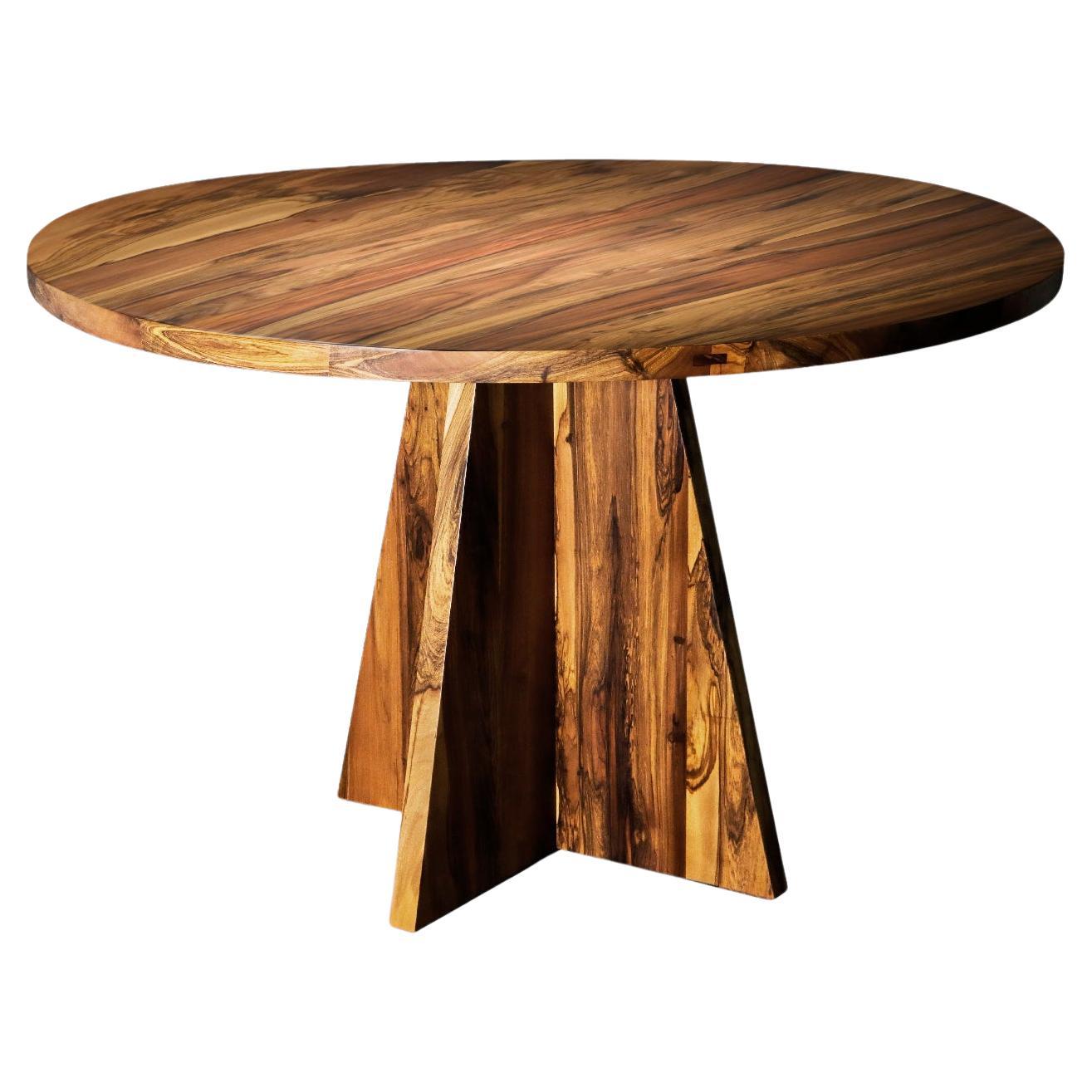 https://a.1stdibscdn.com/single-pedestal-solid-argentine-rosewood-round-table-by-costantini-luca-for-sale/f_25173/f_319550421683205363730/f_31955042_1683205364154_bg_processed.jpg
