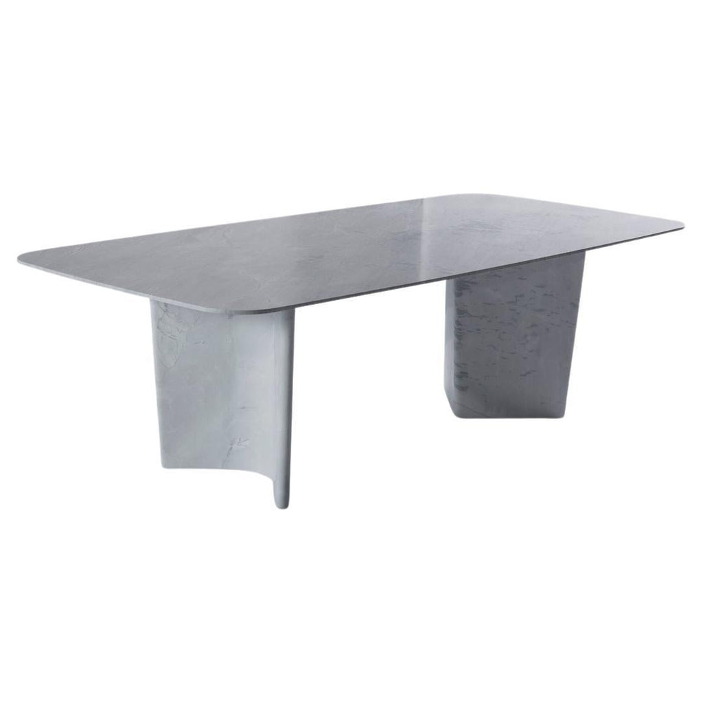 https://a.1stdibscdn.com/new-volumes-marble-wyrie-dining-table-by-nick-rennie-for-sale/f_78752/f_323646321674457846158/f_32364632_1674457846445_bg_processed.jpg