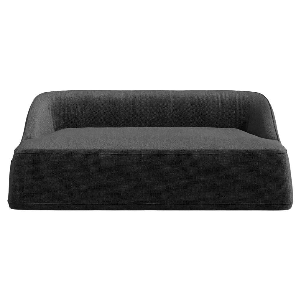 https://a.1stdibscdn.com/weather-resistant-upholstered-outdoor-sofa-for-sale/f_56702/f_323736021674492158978/f_32373602_1674492159216_bg_processed.jpg