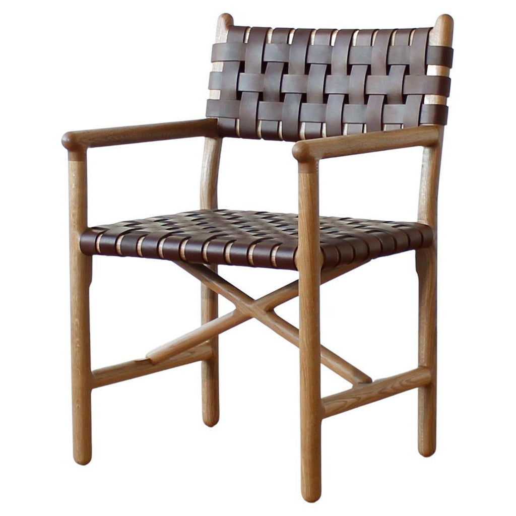 https://a.1stdibscdn.com/montgomery-modern-oak-and-leather-arm-chair-and-office-chair-by-crump-and-kwash-for-sale/f_25303/f_323804721674515156457/f_32380472_1674515156815_bg_processed.jpg