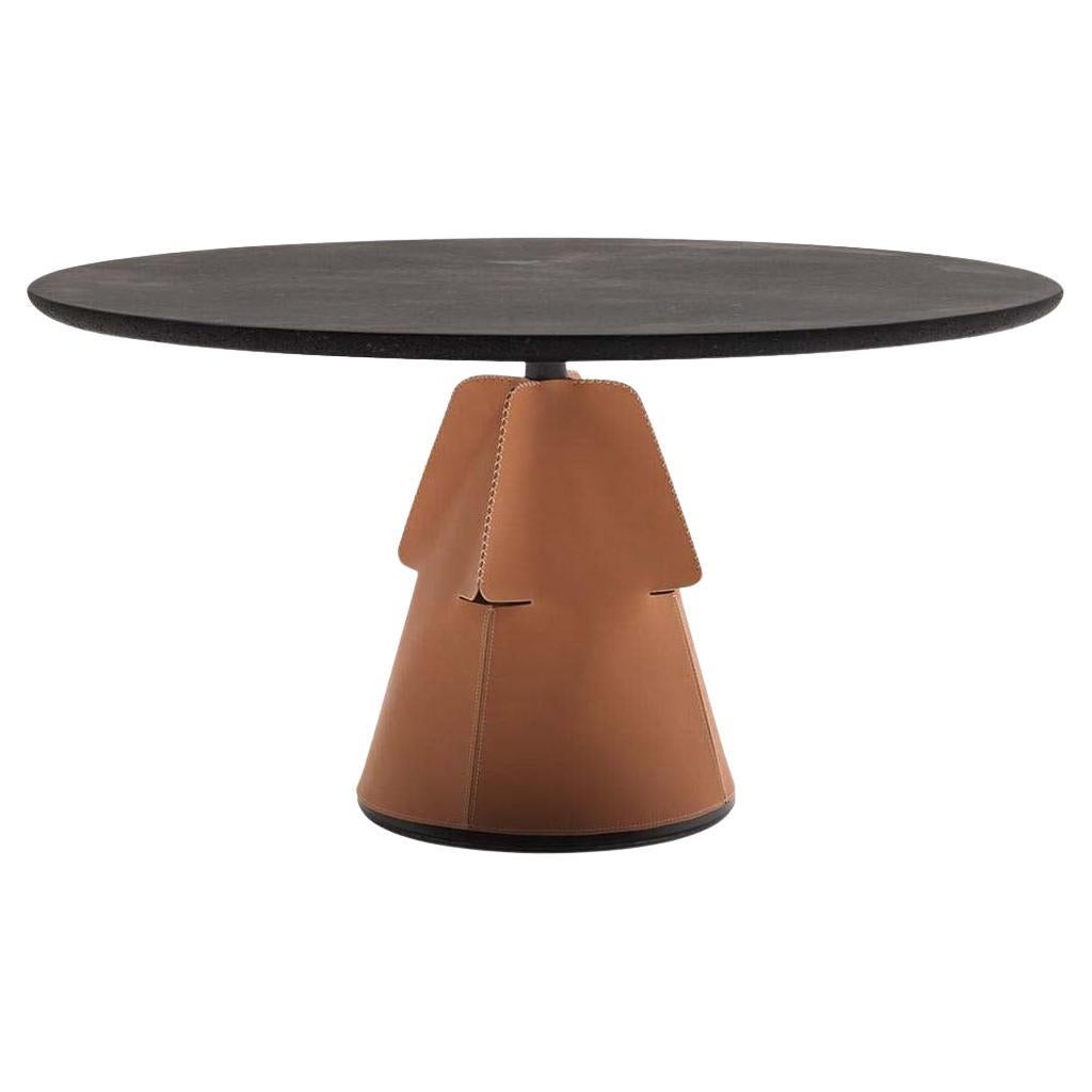 https://a.1stdibscdn.com/de-sede-ds-615-93b-large-dining-table-in-metal-brass-top-by-mario-ferrarini-for-sale/22569652/f_324039521674628667732/f_32403952_1674628667997_bg_processed.jpg
