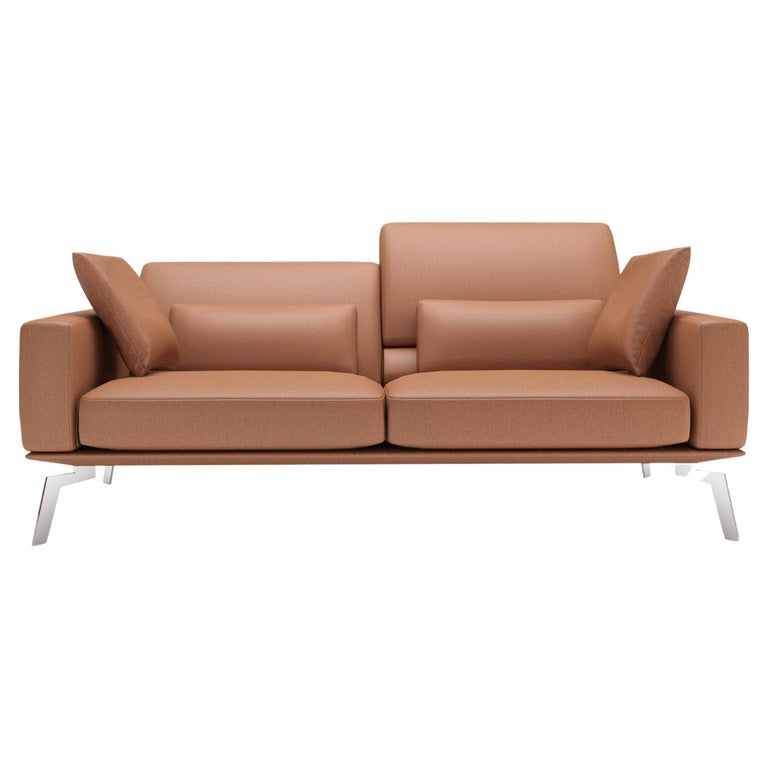 https://a.1stdibscdn.com/de-sede-ds-87-two-seat-sofa-in-hazel-upholstery-by-antonella-scarpitta-for-sale/22569652/f_324068721674643536382/f_32406872_1674643537106_bg_processed.jpg?width=768
