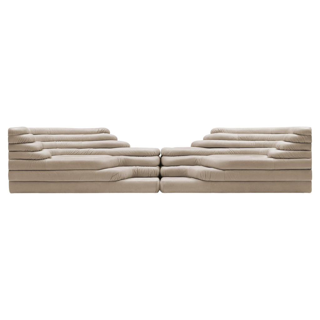 https://a.1stdibscdn.com/de-sede-ds-1025-09-terrazza-sofa-in-perla-upholstery-by-ubald-klug-for-sale/22569652/f_324455621674811220819/f_32445562_1674811221383_bg_processed.jpg