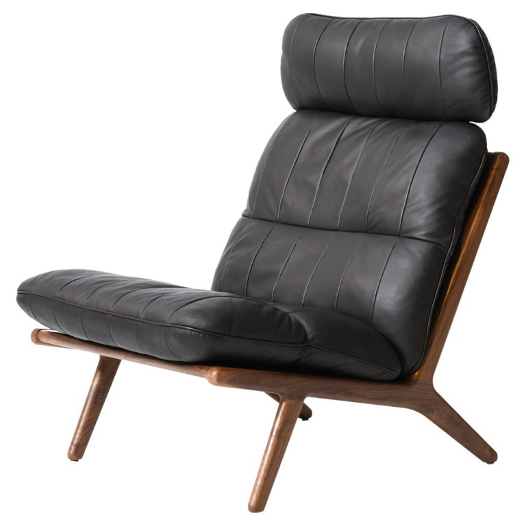 https://a.1stdibscdn.com/de-sede-ds-531-chair-without-armrest-in-black-leather-by-de-sede-design-team-for-sale/f_16392/f_324460521770030430236/f_32446052_1770030430702_bg_processed.jpg?width=768