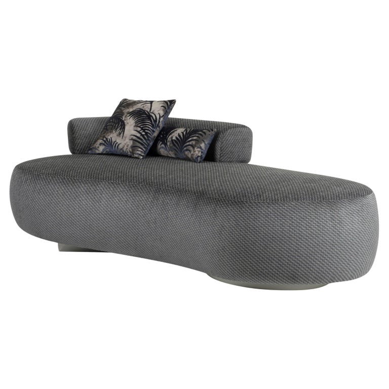 https://a.1stdibscdn.com/modern-twins-chaise-lounge-grey-linen-handmade-in-portugal-by-greenapple-for-sale/f_53532/f_324571221748640603083/f_32457122_1748640604409_bg_processed.jpg?width=768