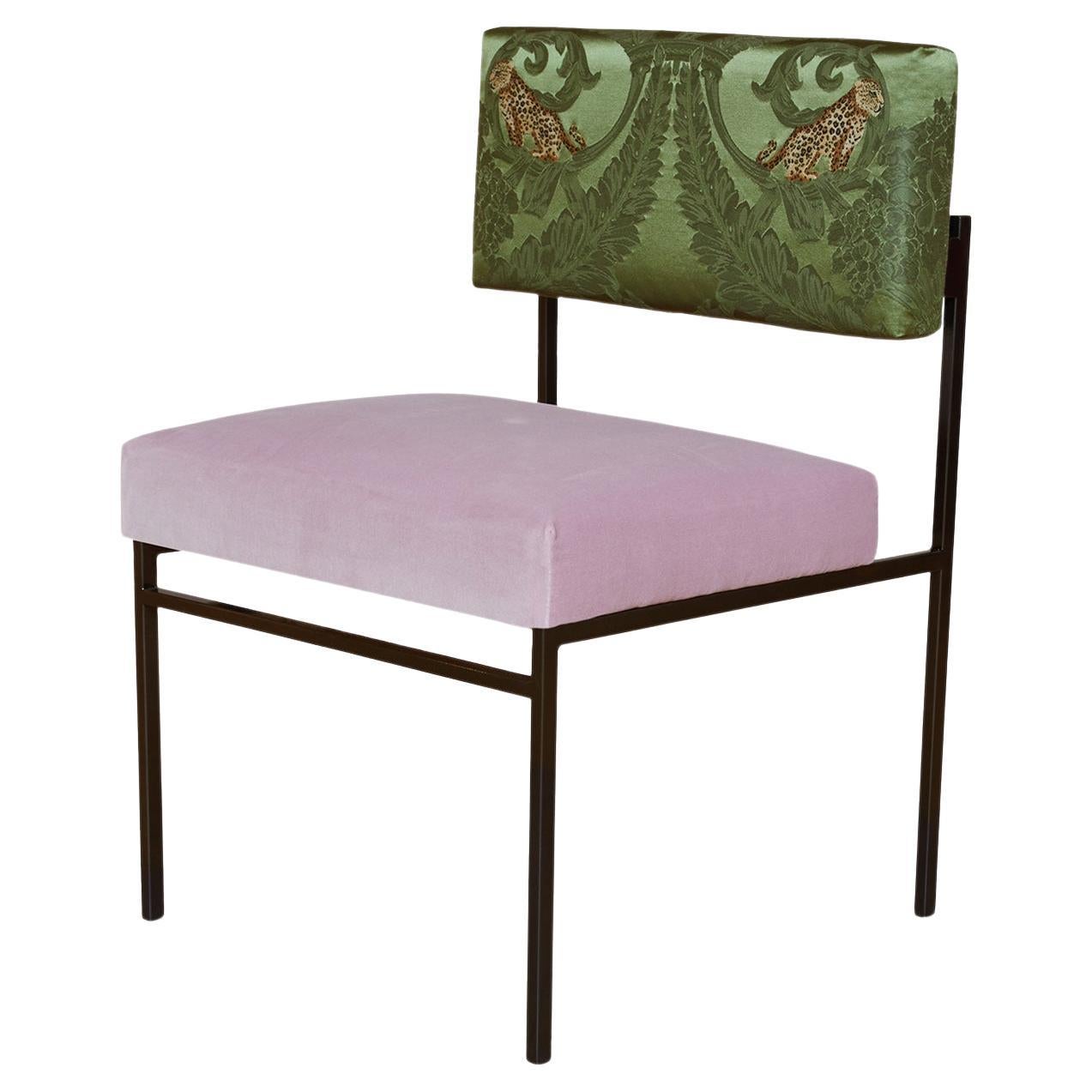 https://a.1stdibscdn.com/aurea-pink-jungle-dining-chair-for-sale/f_17062/f_327021321676029436853/f_32702132_1676029437156_bg_processed.jpg