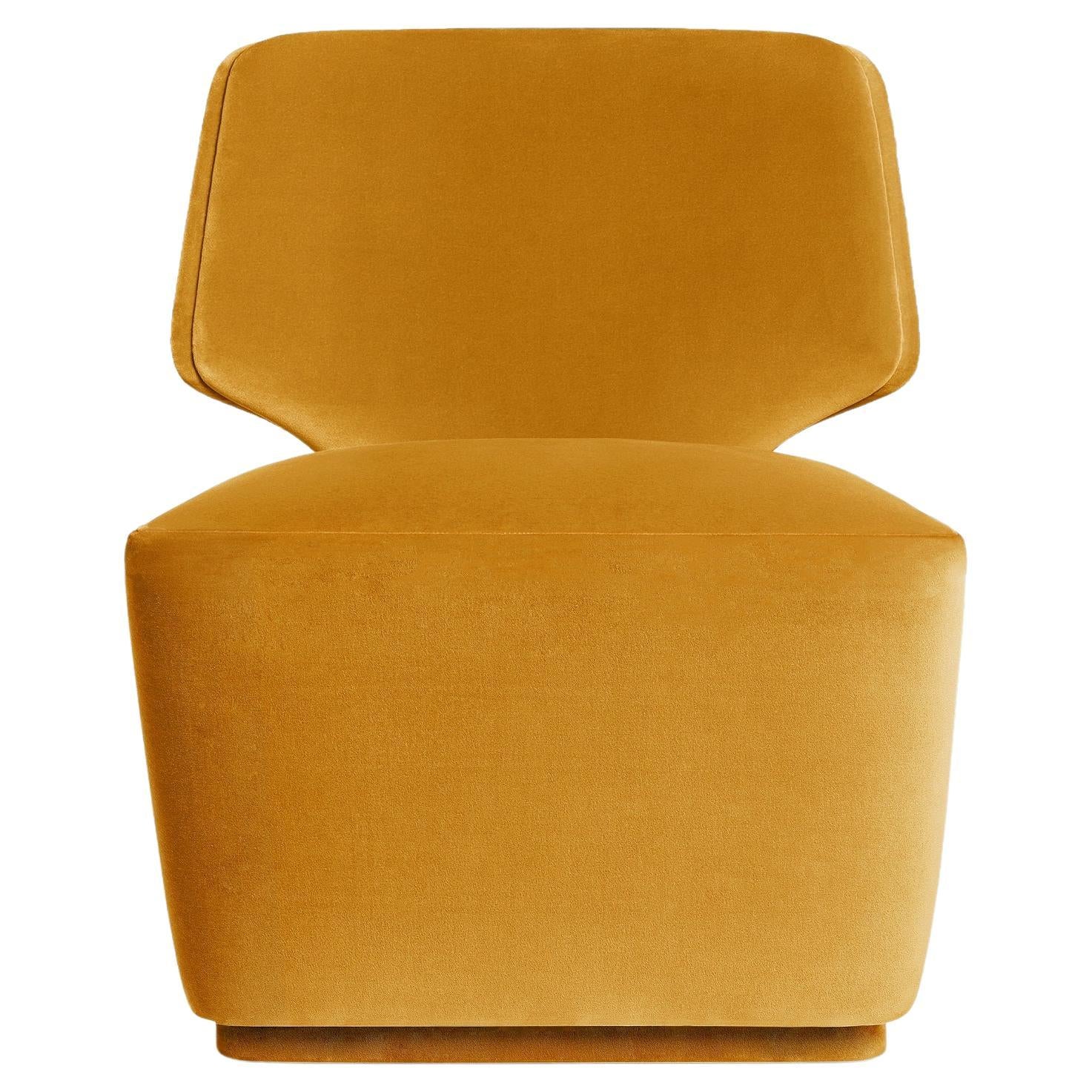 https://a.1stdibscdn.com/couture-swivel-lounge-chair-in-hand-tailored-upholstery-hollywood-regency-style-for-sale-picture-3/f_27693/f_491521921773108919908/f_32893542_1676993738400_bg_processed.jpg