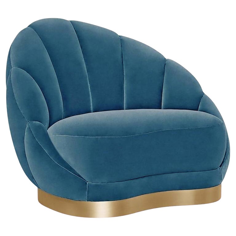 https://a.1stdibscdn.com/contemporary-armchair-with-detailed-seaming-through-the-front-to-back-for-sale/f_27693/f_329036921770213739801/f_32903692_1770213740856_bg_processed.jpg?width=768