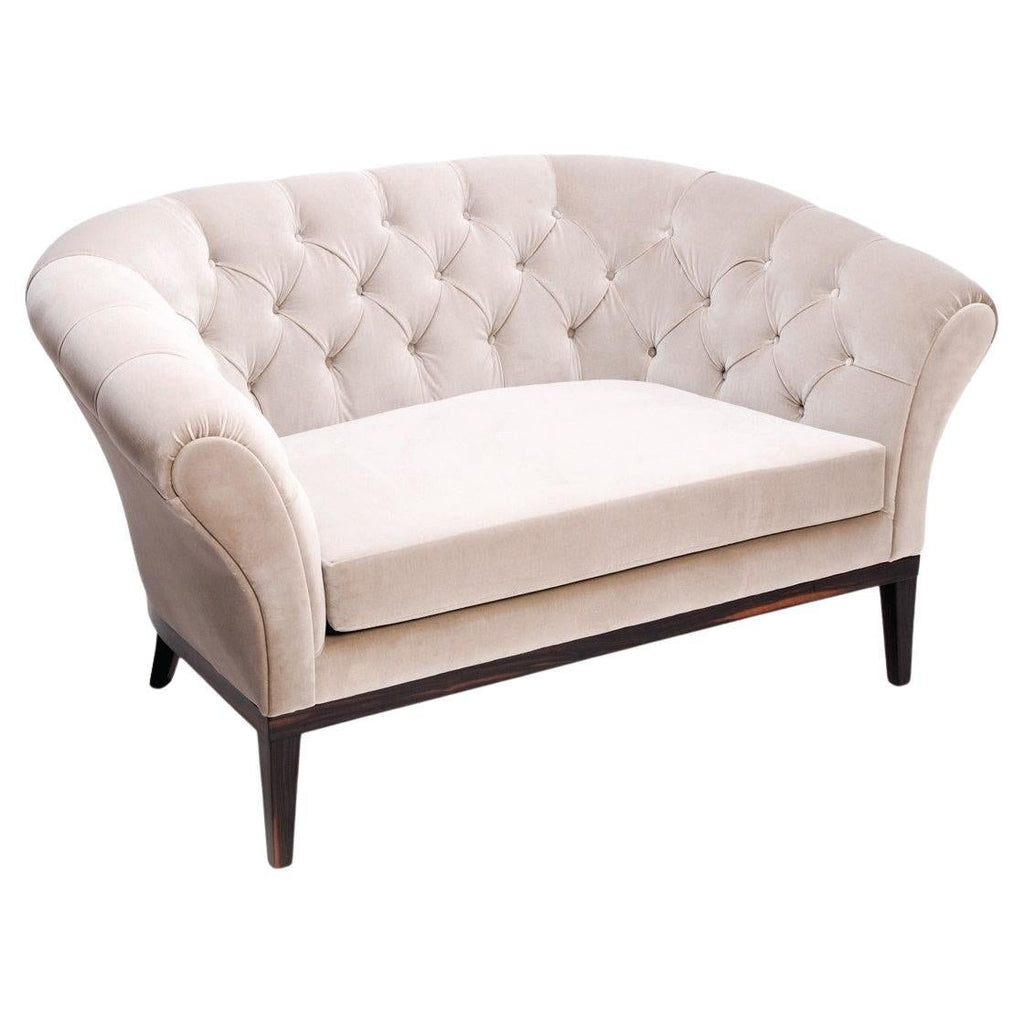 https://a.1stdibscdn.com/contemporary-velvet-loveseat-offered-in-button-capitonnee-tufting-for-sale-picture-2/f_27693/f_330533121737760736167/f_33053312_1737760736443_bg_processed.jpg
