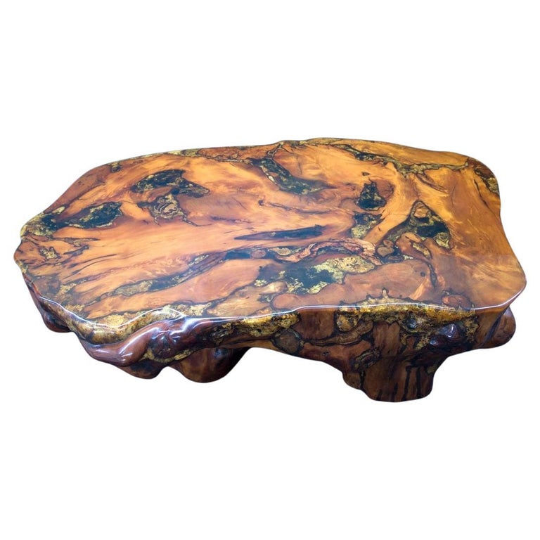 https://a.1stdibscdn.com/kauri-dining-table-in-solid-ancient-kauri-wood-for-sale/f_79872/f_331280921717716858205/f_33128092_1717716858490_bg_processed.jpg?width=768