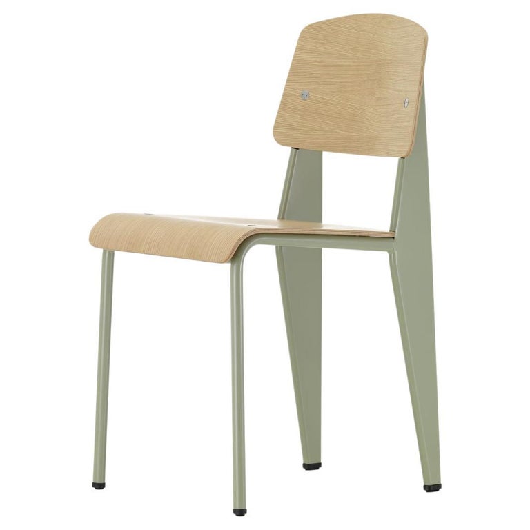 https://a.1stdibscdn.com/jean-prouve-standard-chair-in-natural-oak-and-gray-metal-for-vitra-for-sale/f_14472/f_331591421678134582107/f_33159142_1678134582365_bg_processed.jpg?width=768