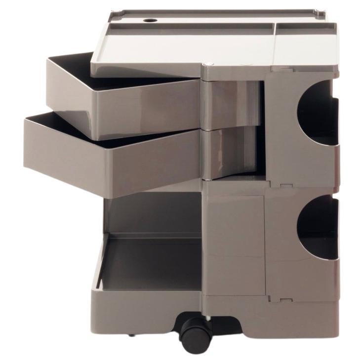 https://a.1stdibscdn.com/joe-colombo-boby-trolley-1970-size-s-with-2-drawers-in-cumin-for-b-line-for-sale/f_58922/f_337315521681138756334/f_33731552_1681138756545_bg_processed.jpg