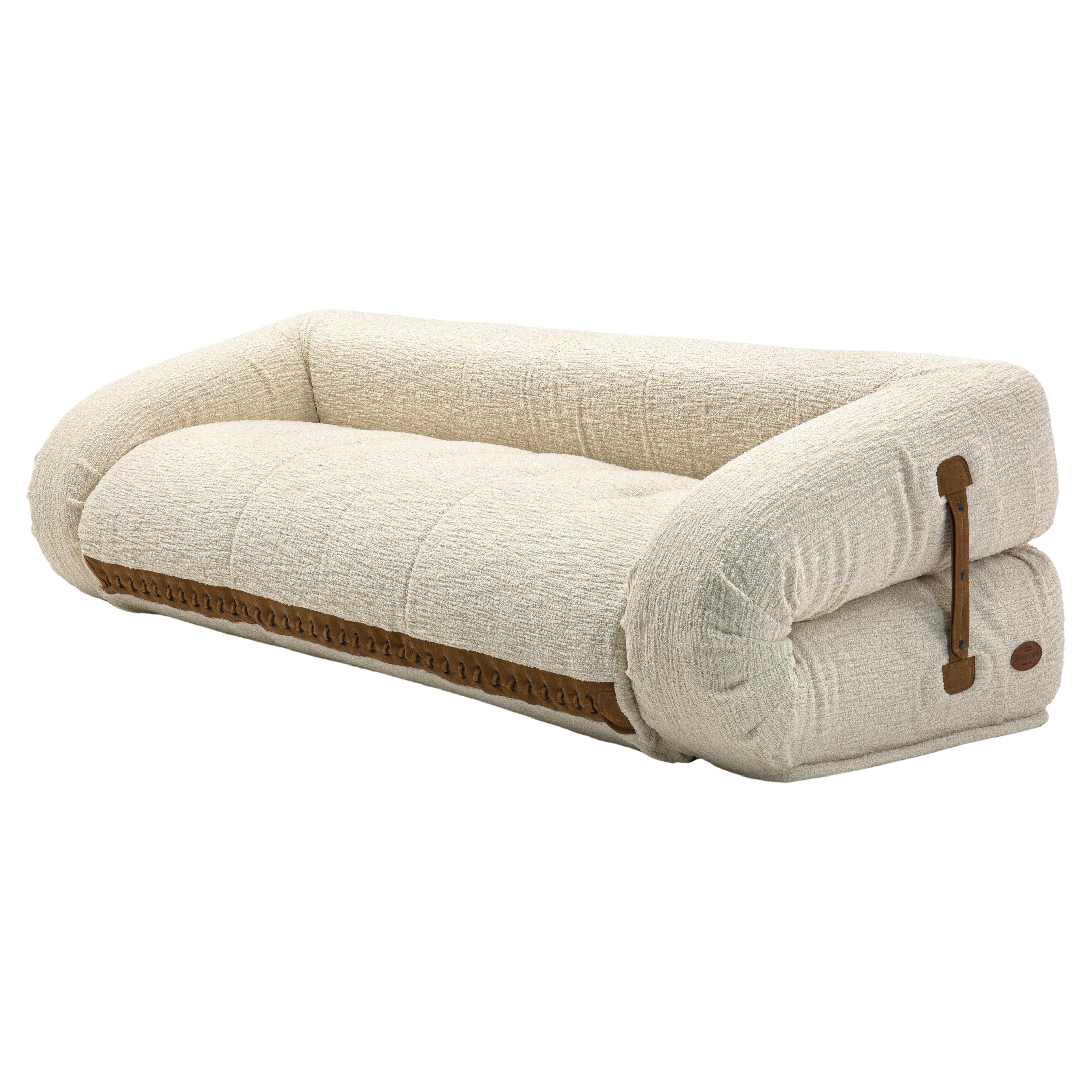 https://a.1stdibscdn.com/giovannetti-1970s-anfibio-foldable-sofa-in-cream-colored-fabric-project-becchi-for-sale/f_52352/f_343217021684330852205/f_34321702_1684330853669_bg_processed.jpg