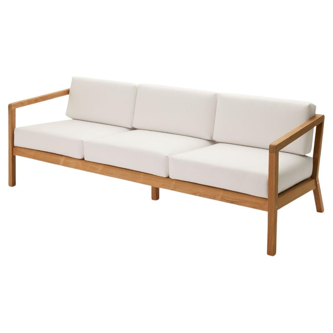 https://a.1stdibscdn.com/outdoor-virkelyst-3-seater-sofa-in-teak-and-yellow-striped-fabric-for-skagerak-for-sale-picture-8/f_14472/f_346228421686008999636/f_34622702_1686007890167_bg_processed.jpg